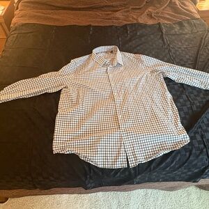 Perry Ellis plaid long sleeve shirt
